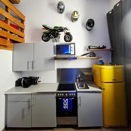 Les De - Le Gib Gas Apartment